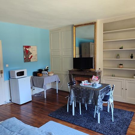 Chambres D'Hotes Chez Sylvie Donnemain-Saint-Mames Ngoại thất bức ảnh